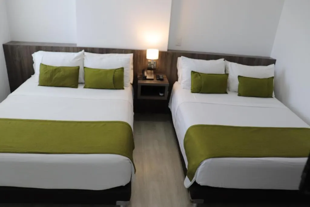 Hotel Santiago De Arma Ριονέγρο