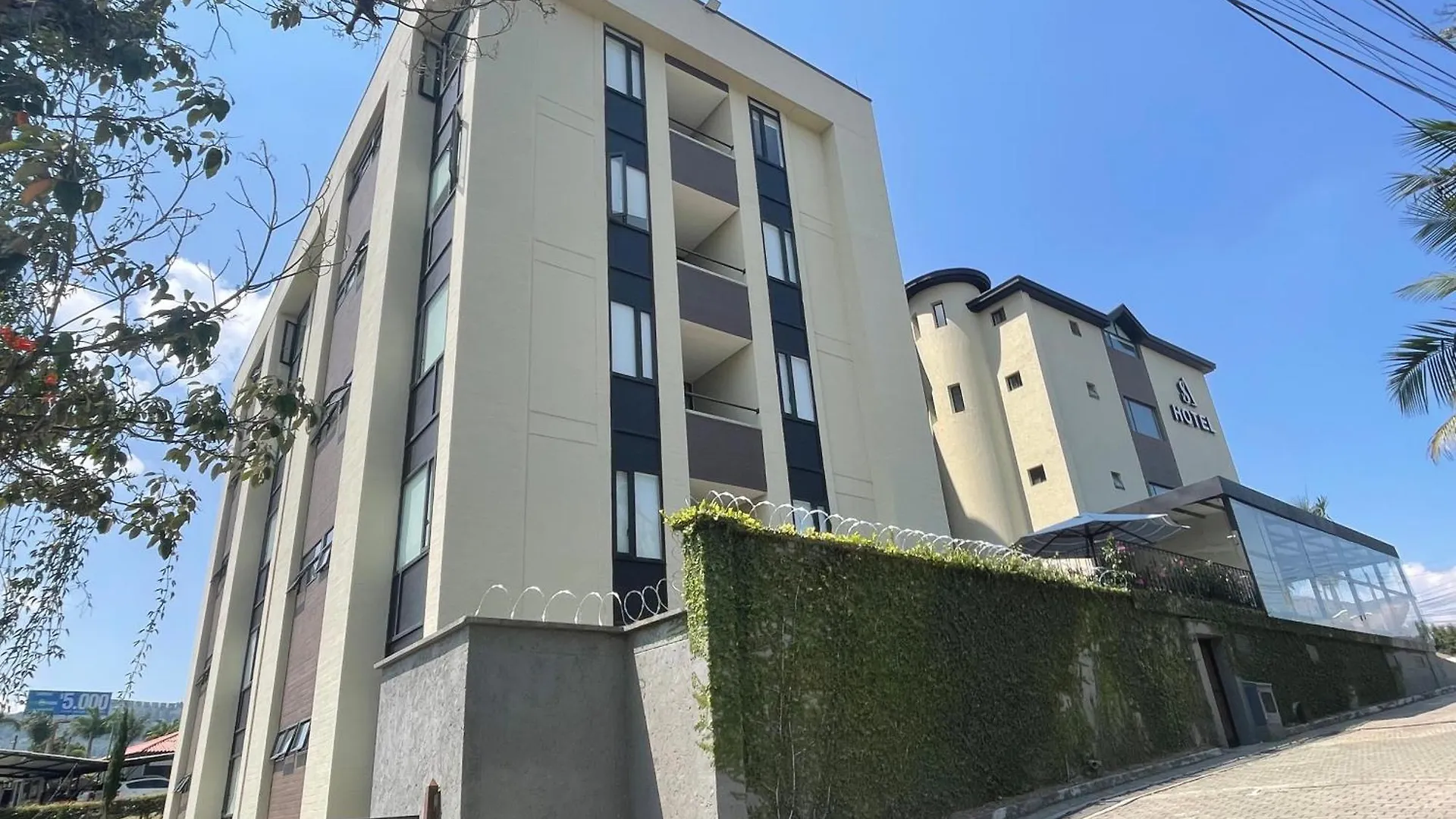 Hotel Santiago De Arma Ριονέγρο